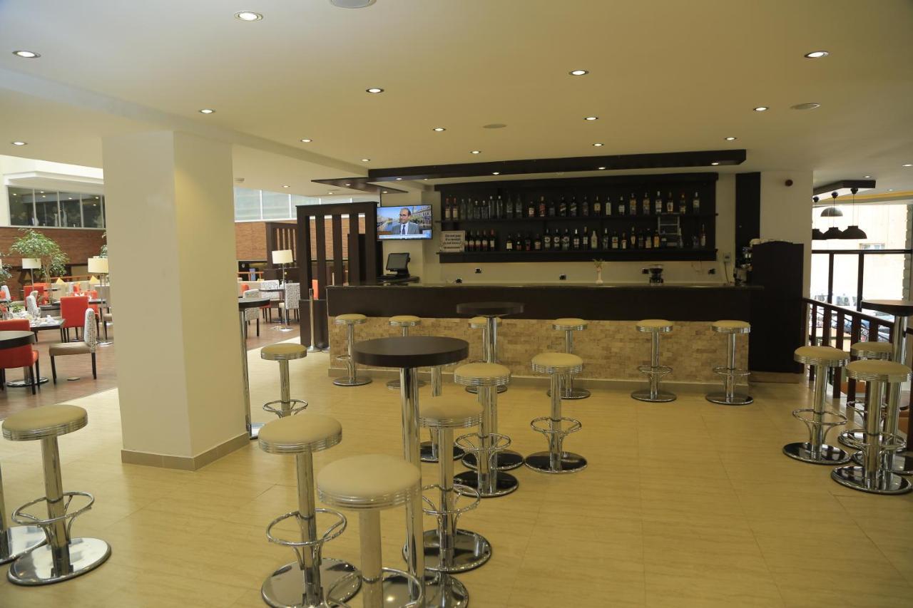 Cassiopeia Hotel Addis Abeba Exterior foto